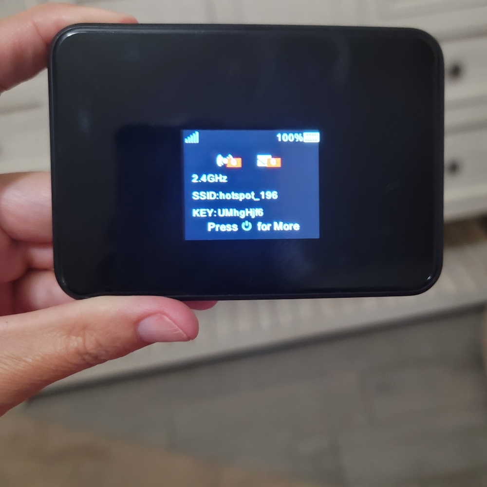 AT&T Turbo Hotspot 2 - Picture 2 of 6